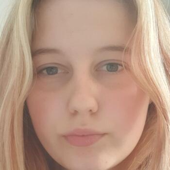 Babysitter in Ipswich: Holly