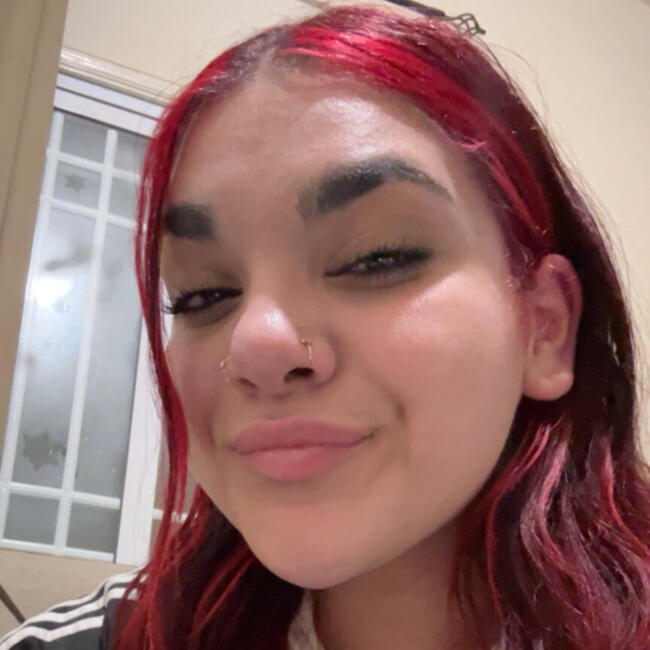 Livádia bölgesinde bebek bakıcısı: Danae