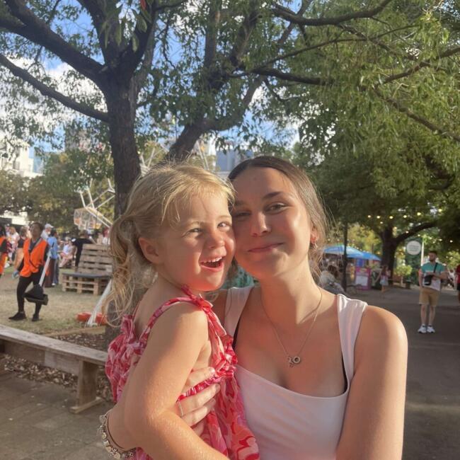 Babysitter in Perth: Saige