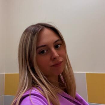 Babysitter in Bouzonville: Alexia