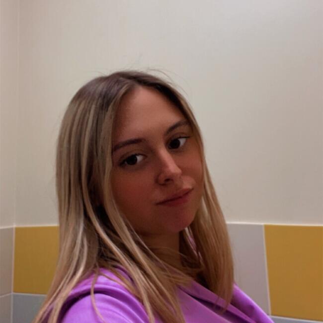 Babysitter in Bouzonville: Alexia