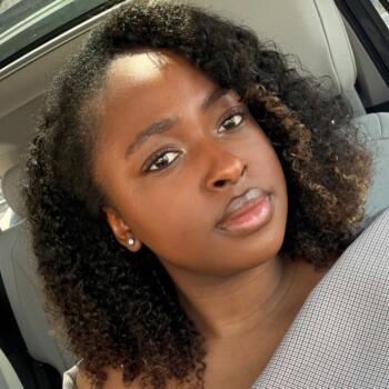 Baby-sitter Hamilton: Anjolaoluwa
