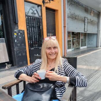 Babysitter in Vicente López: Cris carapachay