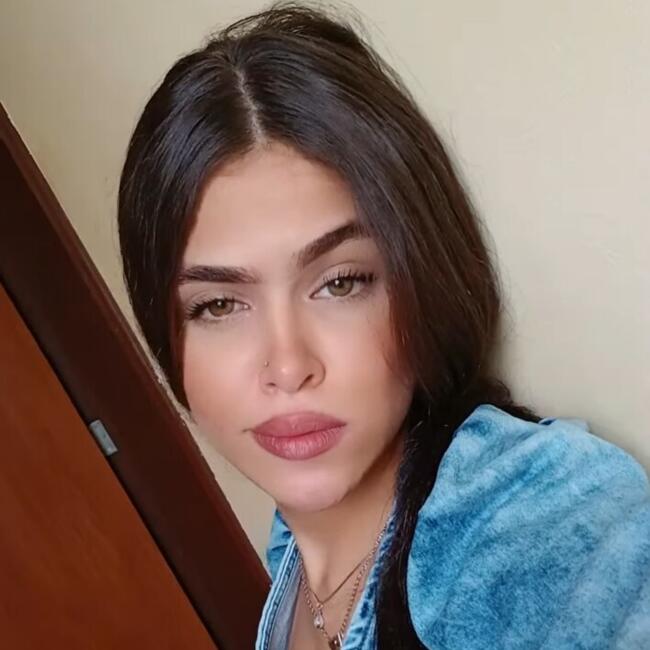 Babysitter in Belo Horizonte: Júlia