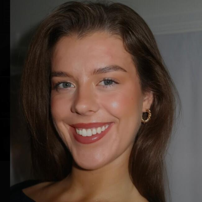 Babysitter in Dublin: Leah