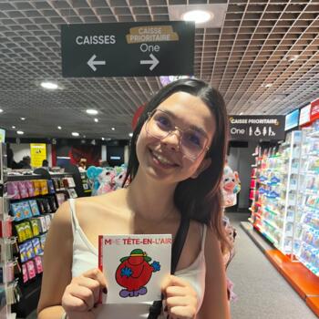 Babysitter in Cercié: Justine