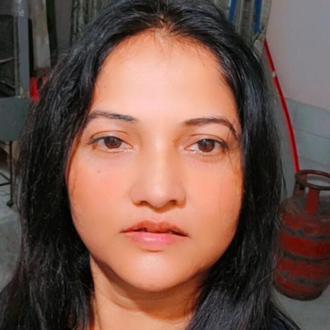 Rasapūdipalem में बेबीसिटर: Jaya