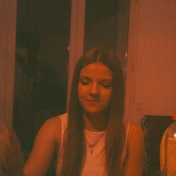 Babysitter in Reims: Catherine