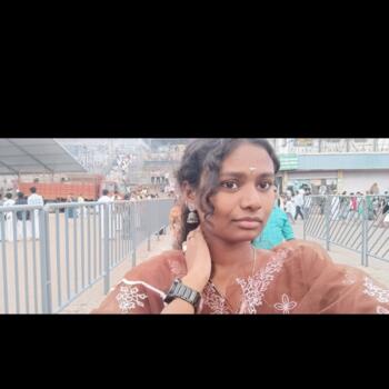 बेबीसिटर हैदराबाद: Maeve