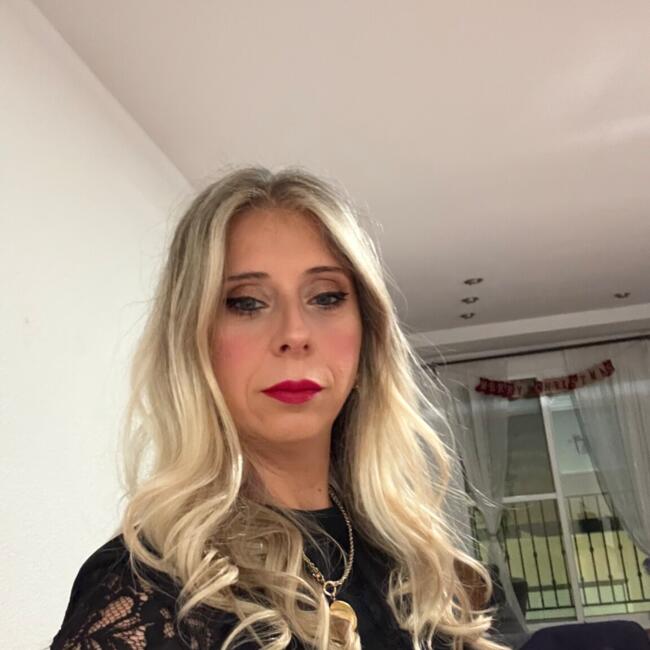 Canguro en Liria: Claudia