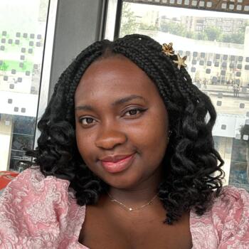 Babysitter in Cergy: Ajayi