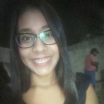 Babá em Campo Grande: Karol