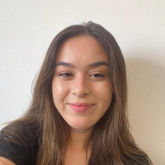 Babysitter in Jandira: Andressa
