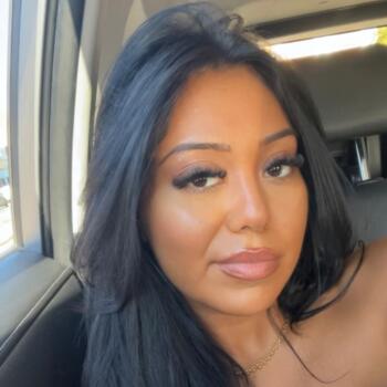 Canguro en Barcelona: Leyla alejandra