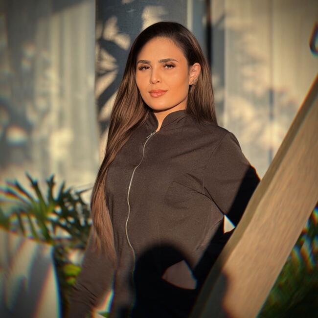 Babysitter in Bragança Paulista: Mayara