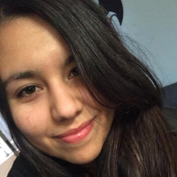 Babysitter in San Antonio: Vania