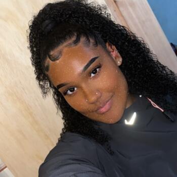 Babysitter in Porto Alegre: Tainá