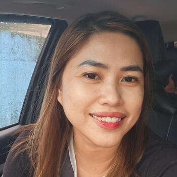 Babysitter in Te Kauwhata: Kristine