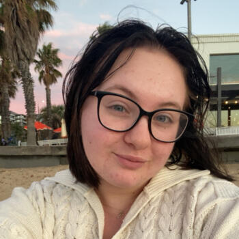 Babysitter in Melbourne: Kat