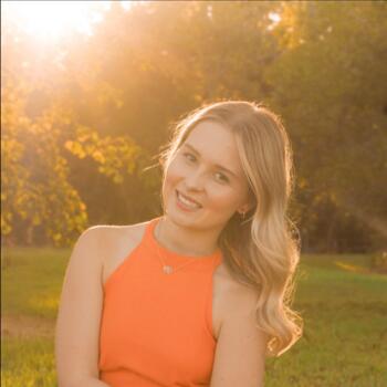 Babysitter in Port Neches: Amaya