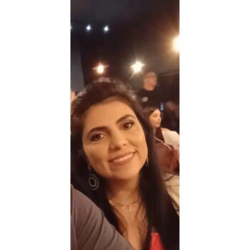 Babysitter in Cachoeirinha: Camila