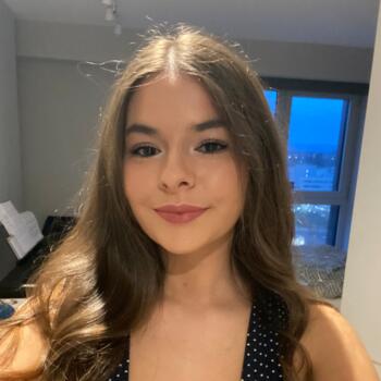 Babysitter in Glasgow: Louve