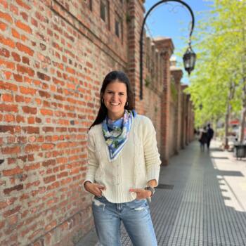 Trabajo para niñera en Asunción: trabajo de niñera Luciana