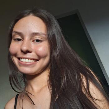 Babá Campo Grande: Stephany
