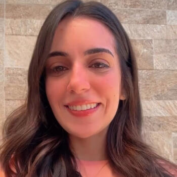 Babysitter in Criciúma: Luiza