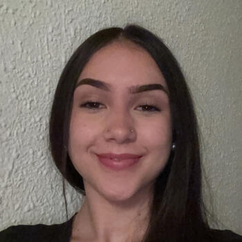 Babysitter in Granollers: Nadia