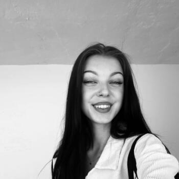 Babysitter in Hvozd (Plzeňský kraj): Nela
