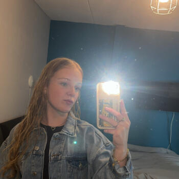 Babysitter in Oldenzaal: Mirte
