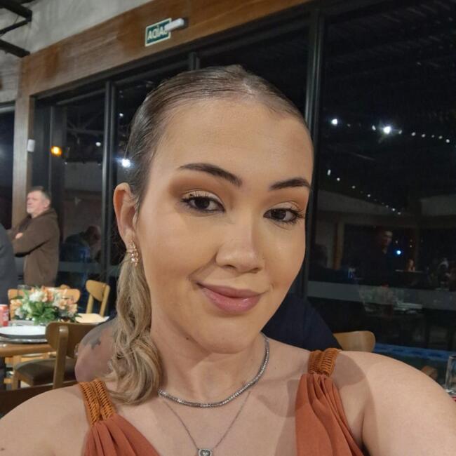 Babysitter in Ponta Grossa: Giordanna