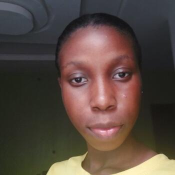 Babysitter in Birmingham: Priscilla