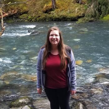 Babysitter in Muskegon: Gabi