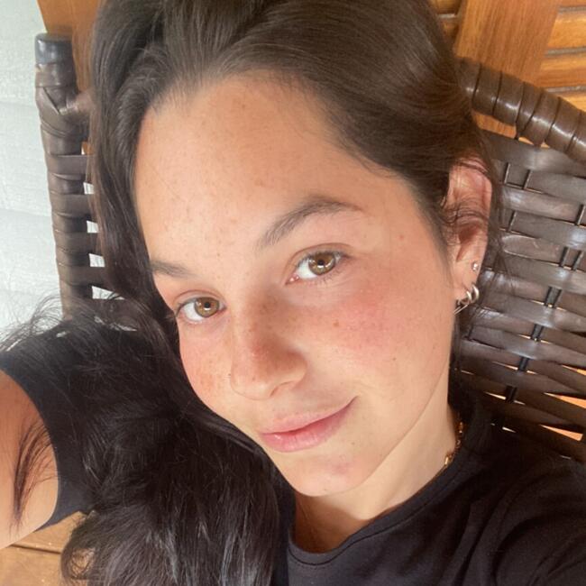 Babysitter in Florianópolis: Agostina