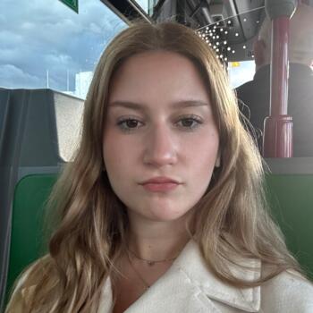 Babá em Granada: Noa Solana
