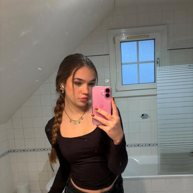 Babysitter in Compiègne: Anaïs