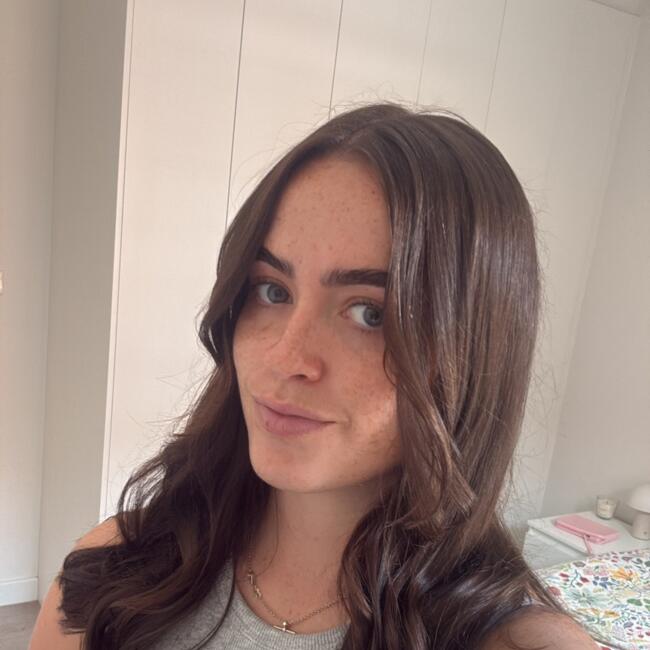 Babysitter in Sydney: Alice