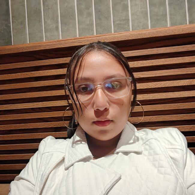 Babysitter in Cape Town: Rhania