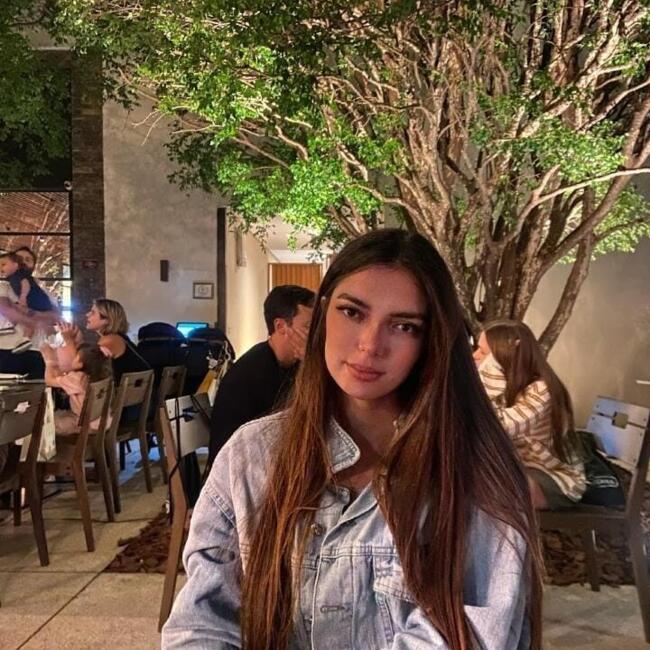 Babysitter in São Paulo: Rebeca Veronez