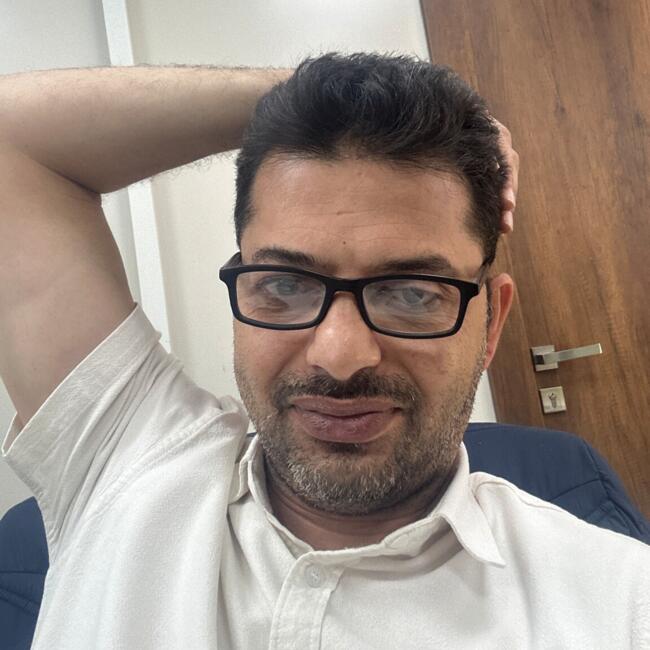 Babysitting job in Riyadh: Siraj