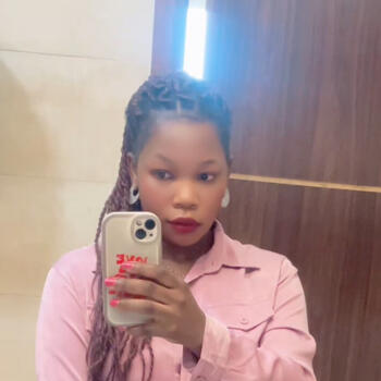 Nanny in Doha: Faith