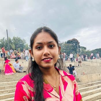 पिंपरी-चिंचवड में बेबीसिटर: Akanksha
