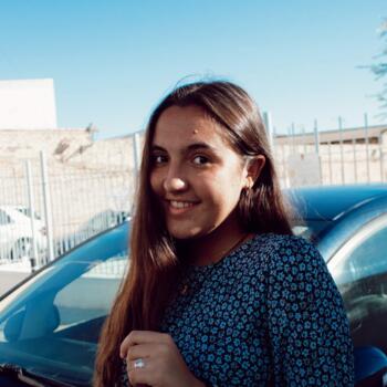 Canguro en Sevilla: Lucia