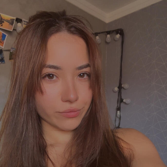 Babá em Franca: Raiany