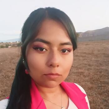 Babysitter in Toluca: Harumi