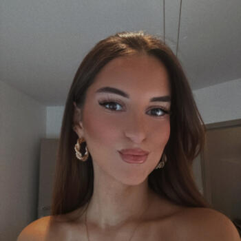 Babysitter in Sint-Jans-Molenbeek: Nour