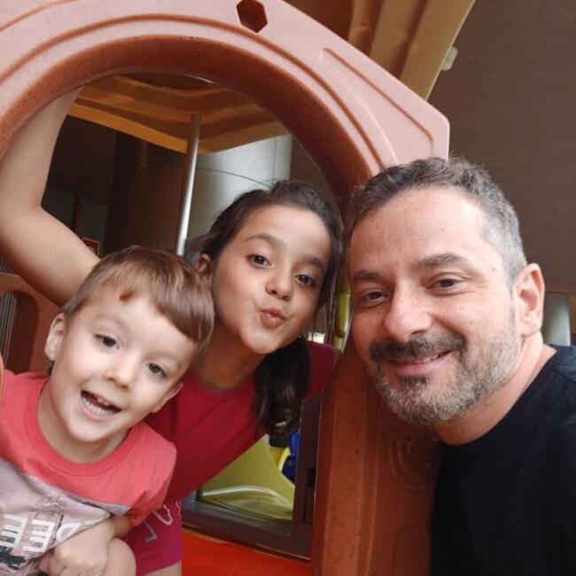 Emprego de babá em Maringá: Cristian