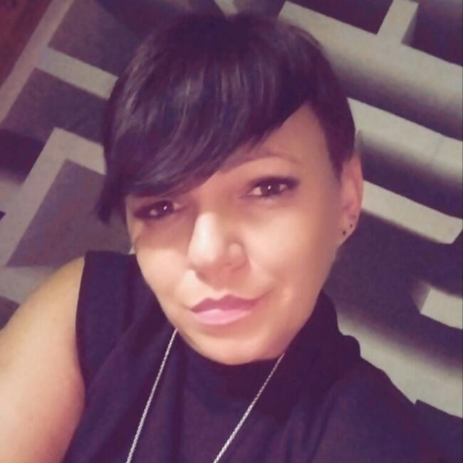 Bébiszitter Kisnémedi területén: Edina